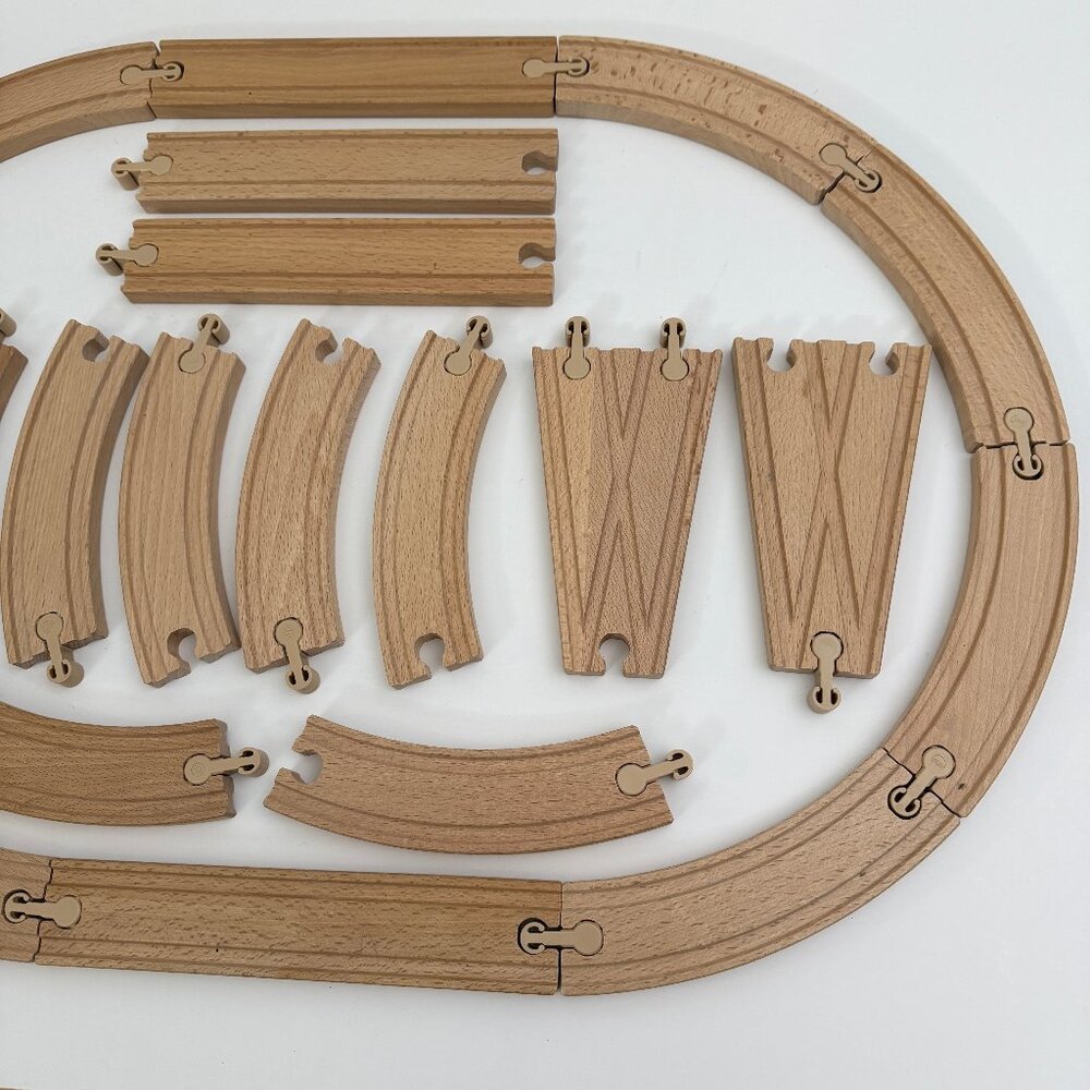 Thomas & Friends Wooden Train Tracks 22 Piece Set #2 - Picture 2 of 6